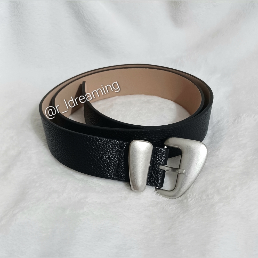 NWOT GAP Vegan Leather Pebble Angular Buckle Belt Size Medium